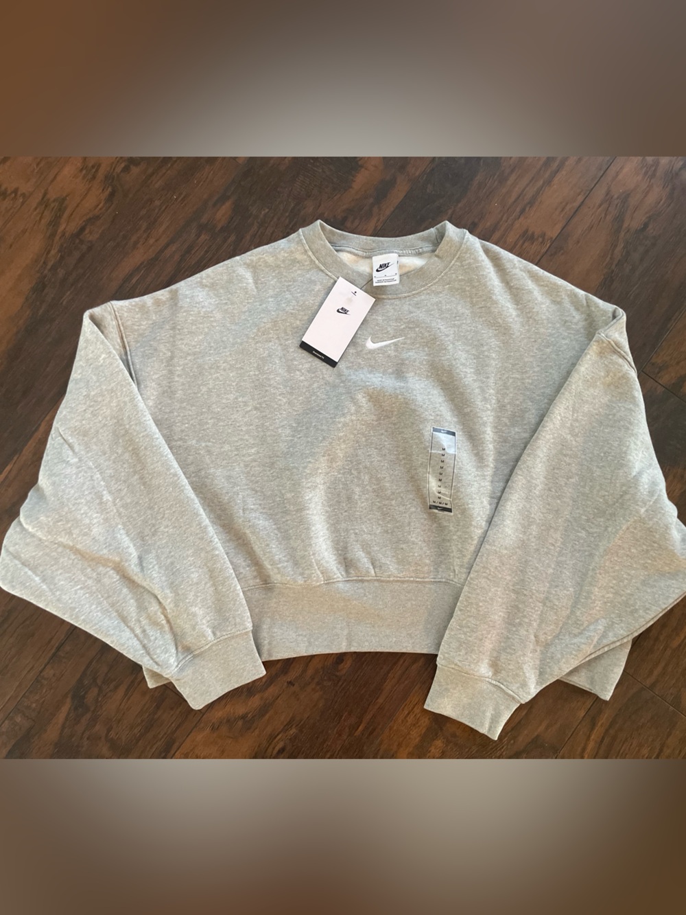 Nike Light Gray over sized Cropped Crew Sweatshirt with White Swoosh - Picture 4 of 5